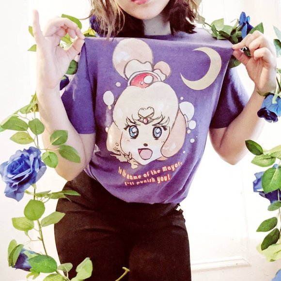 Animal Crossing T-shirt Isabelle Sailor Moon - Picture 1 of 3